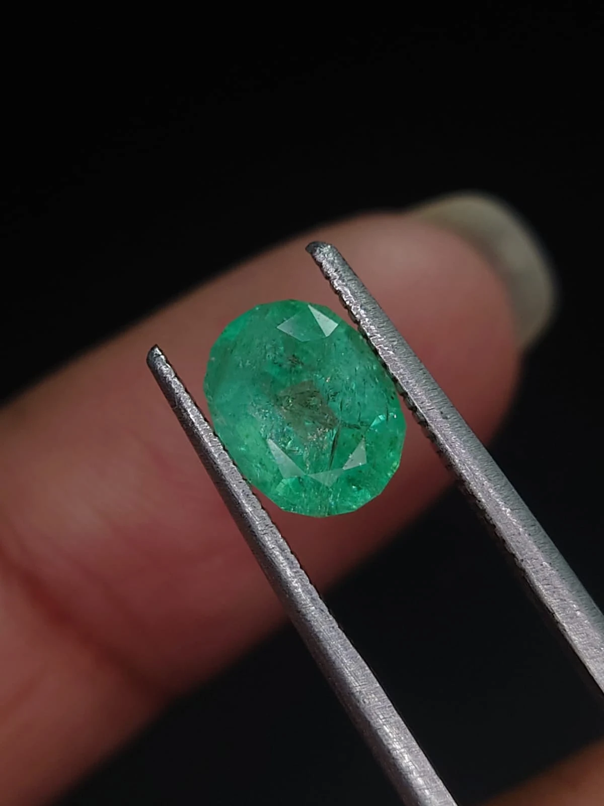 1.36ct Natural Emerald From Pajshir — view 1